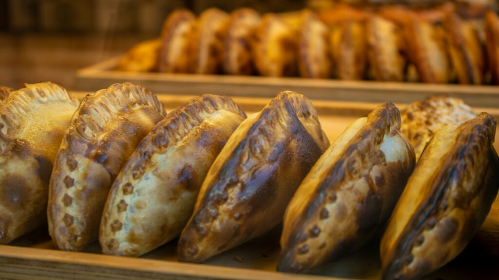 Empanadas horneadas listas para servir