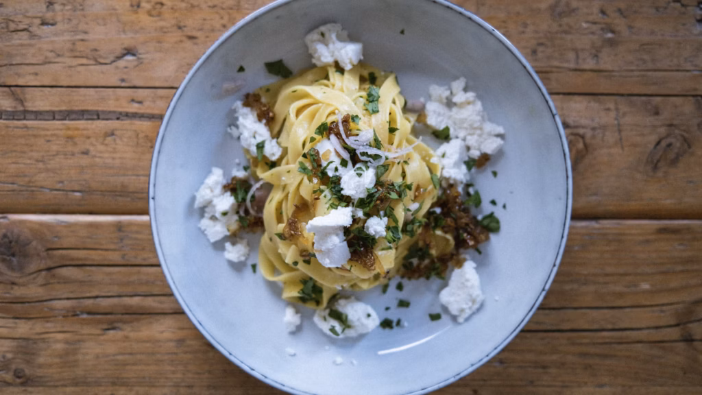 Pasta al Limón con Burrata
