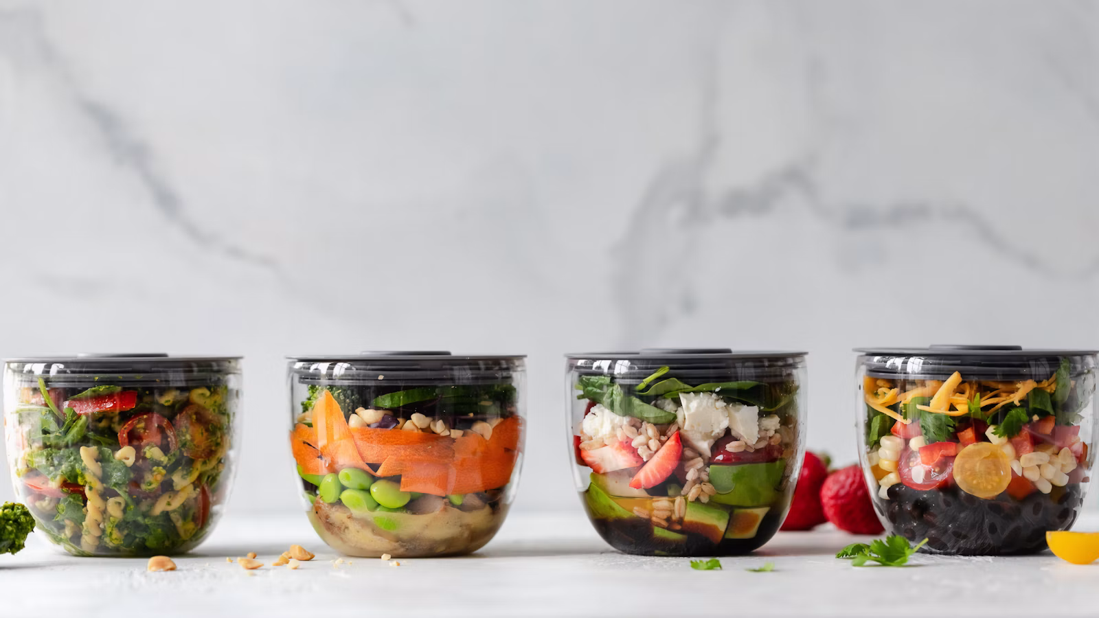 Recipientes con verduras para el meal prep