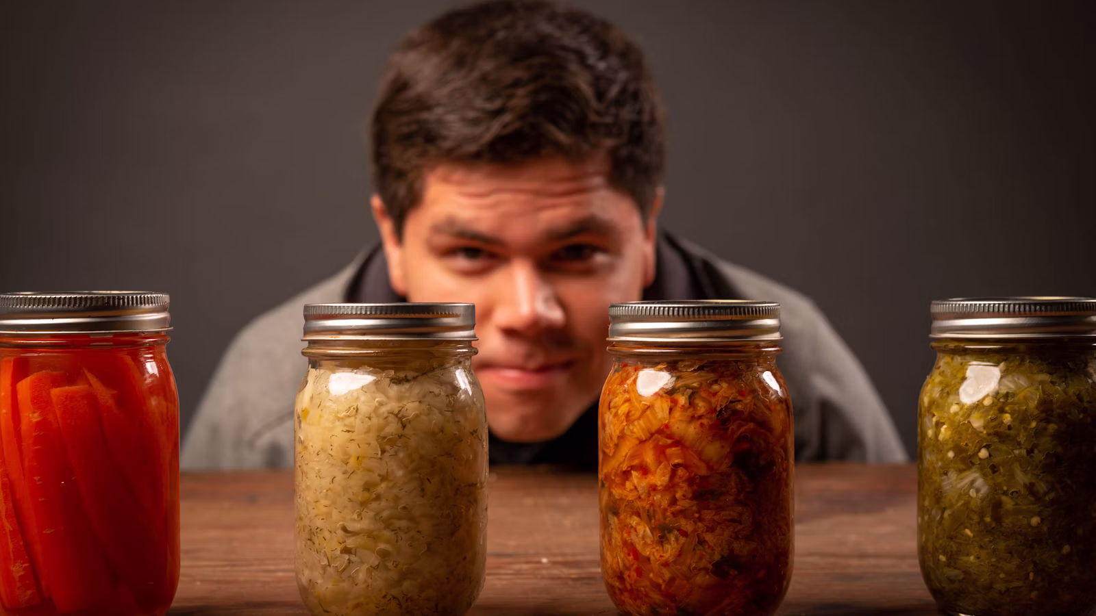 Frasco de vegetales fermentados